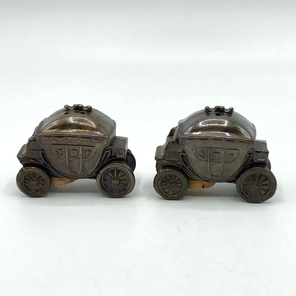 Pair Vintage Japan Metal Die Cast Carriage Stagecoach Wagon Salt Pepper Shakers